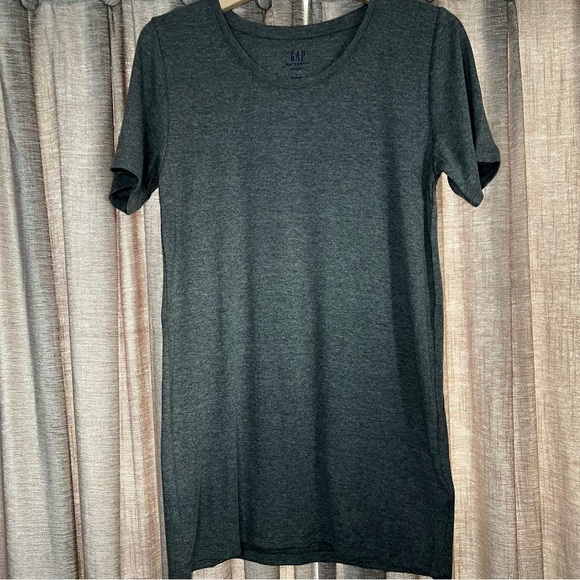 Gap Gray Short Sleeve Crew Neck Maternity Tee Shirt Size Large - Picture 2 of 11